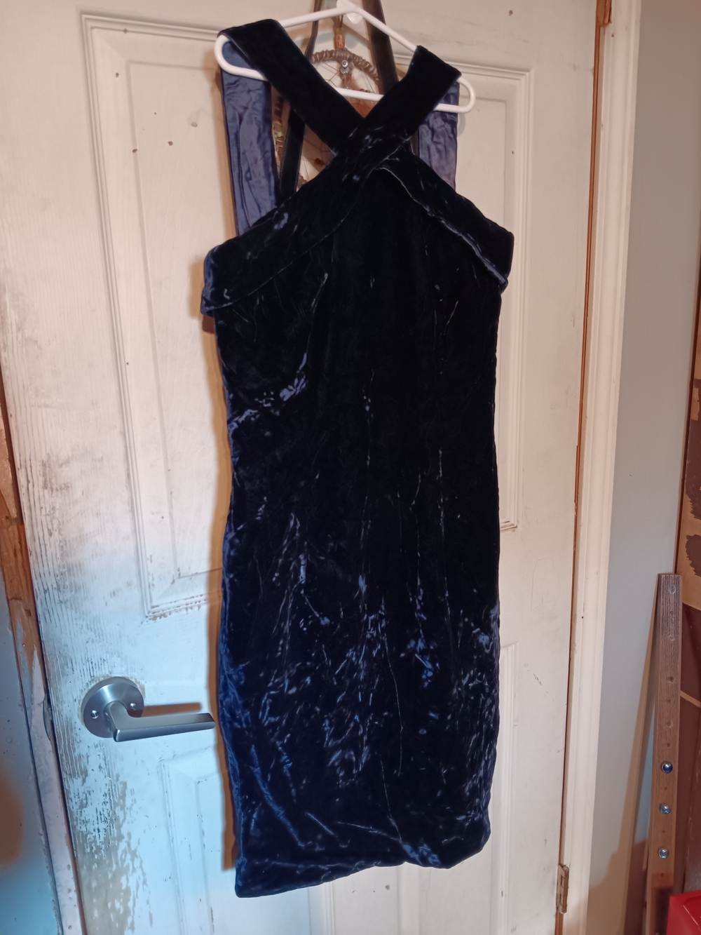 Source Unknown Velvet Cross-Back Midi Dress - Navy
